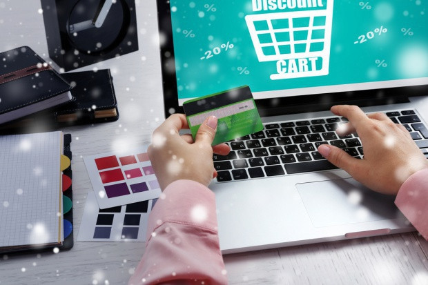 fot. shutterstock Ceny przesyłek to główna bariera w handlu transgranicznym