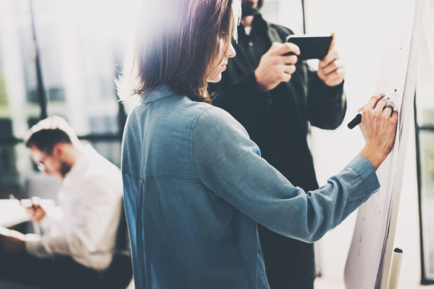shutterstock Haładyj: Projekt ustawy dot. sukcesji po śmierci właściciela firmy trafi do konsultacji