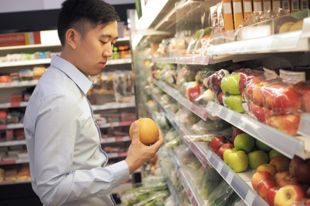 Fot. shutterstock Sklepy convenience w Japonii wdrażają nowy pomysł na automatyzację kas
