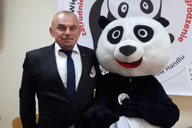 Alfred Bujara, Przewodniczący Krajowego Sekretariatu Banków, Handlu i Ubezpieczeń NSZZ Solidarność. Fot. portalspozywczy.pl Alfred Bujara: 2 maja zaprotestują pracownicy Biedronki, Dino, Tesco, Auchan, Makro i Arel