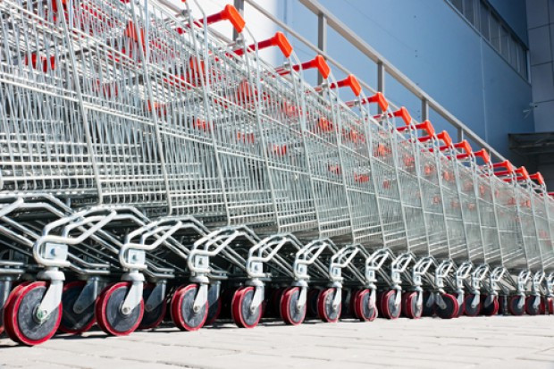 fot. shutterstock Tesco: Związki zawodowe sieci organizują protesty przed sklepami