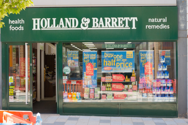 Fot. shutterstock Sieć sklepów Holland & Barrett przechodzi w ręce rosyjskiego miliardera