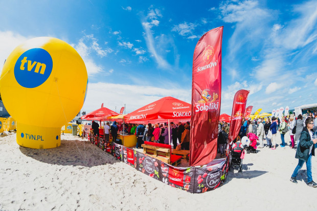fot. materiały prasowe Sokołów SA partnerem Projektu Plaża w telewizji TVN