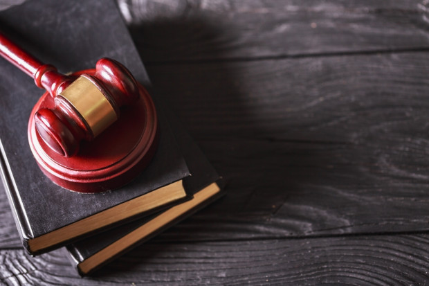 fot. shutterstock Niestabilność prawa najbardziej utrudnia prowadzenie firm w Polsce