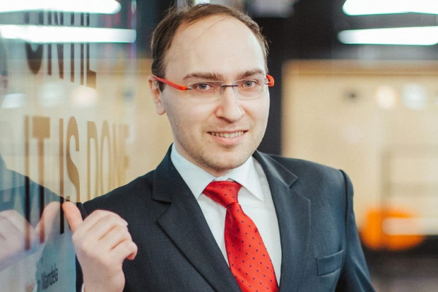 Tomasz Wyłuda, menedżer Zespołu Doradztwa i Analiz Biura Maklerskiego ING Banku. Fot. materiały prasowe Analityk o Dino: Po kursie spółki widać optymizm inwestorów