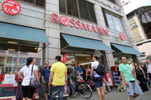 fot. shutterstock.com Rossmann chce otworzyć w Polsce kilkaset sklepów w kolejnych latach