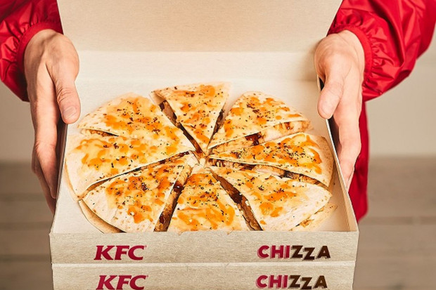 fot.materiały prasowe KFC wprowadza Chizzę
