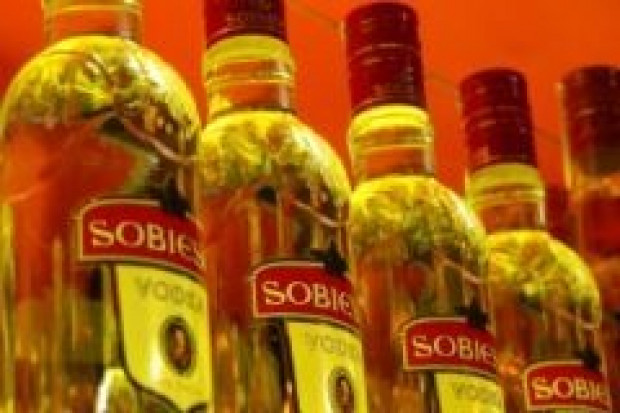 Polacy będą coraz więcej wydawać na alkohol