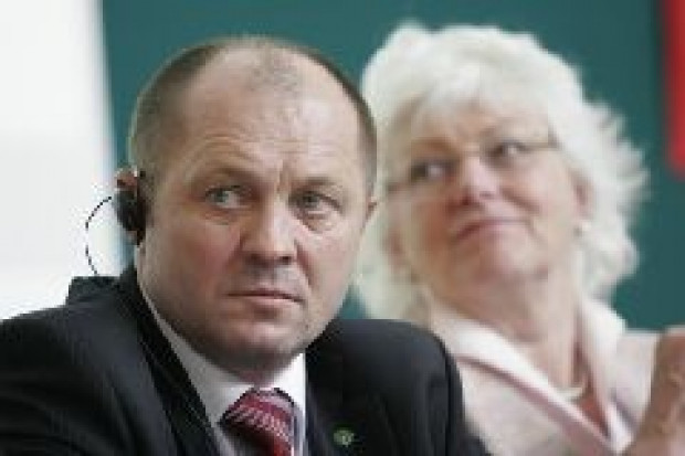 Sawicki: projekt ustawy o paszach skierowany do pierwszego czytania