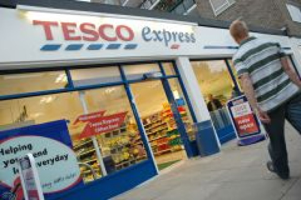 Tesco sprzedaje coraz mniej na Wyspach