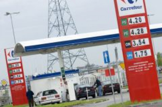 Carrefour: w tym roku otworzymy jeszcze sześć stacji