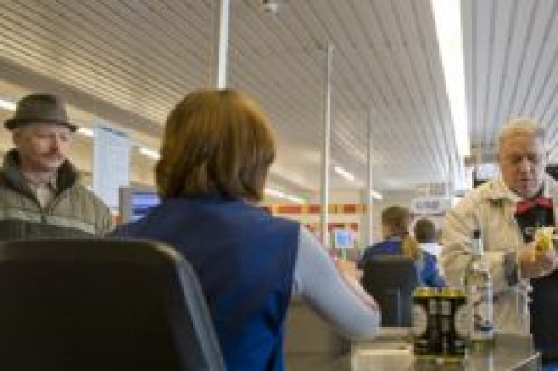 Hipermarkety szukają pracowników na święta