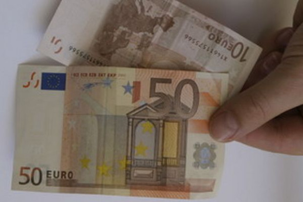 UE daje szanse dużym firmom na złagodzenie skutków kryzysu gospodarczego
