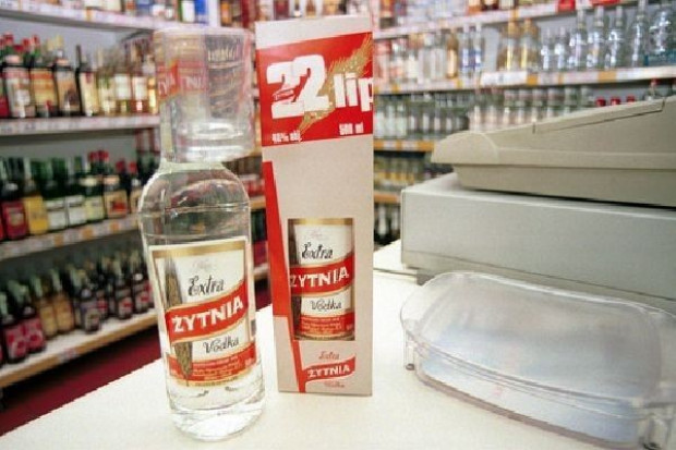 Pracownicy Polmosu Józefów z giełdy pozyskają pieniądze na rozwój spółki