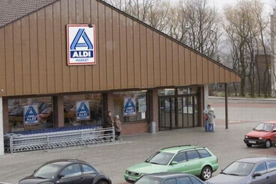 Małe sklepy tracą klientów na rzecz dyskontów