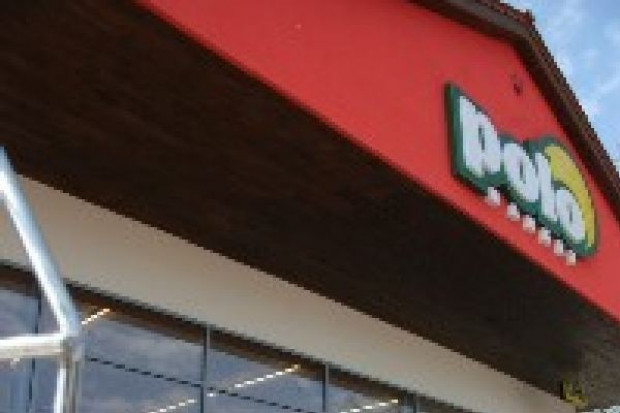 Sieć Polomarket sprzeda część swoich sklepów?
