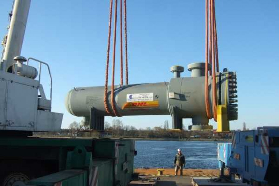 DHL Global Forwarding dostarczył urządzenia dla rafinerii Grupy Lotos