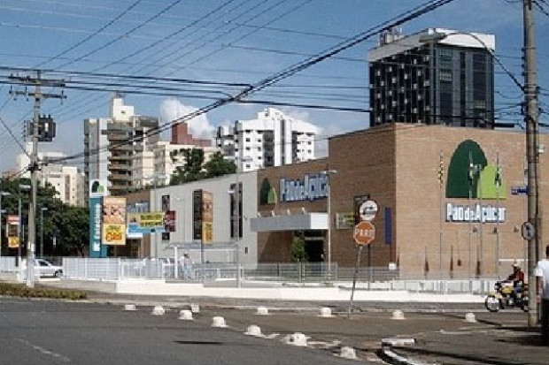 Czy w Polsce może się pojawić sieć brazylijskich supermarketów Pão de Açúcar? fot. expatbrazil.files.wordpress.com Szef ApexBrasil: Do Polski będą wchodzić brazylijskie sieci handlowe i restauracje fast food