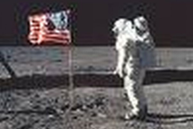 fot. bbc.co.uk NASA: Amerykanie zbombardują Księżyc