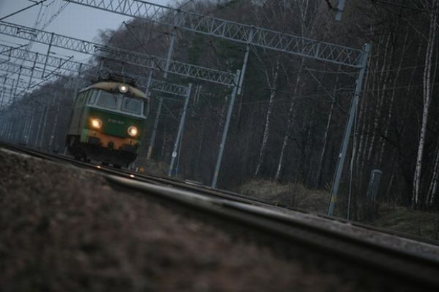 Na Dolnym Śląsku wykoleił się pociąg. Maszynista był pijany