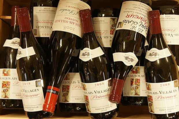 DHL GF w ciągu tygodnia rozwiezie 2 mln butelek Beaujolais do 150 krajów