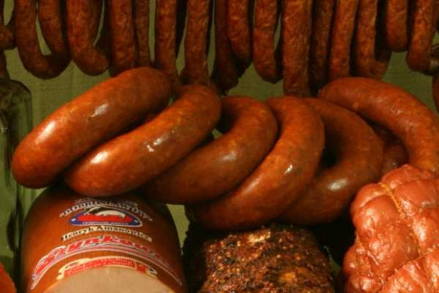 Klienci nie znają się na wędlinach