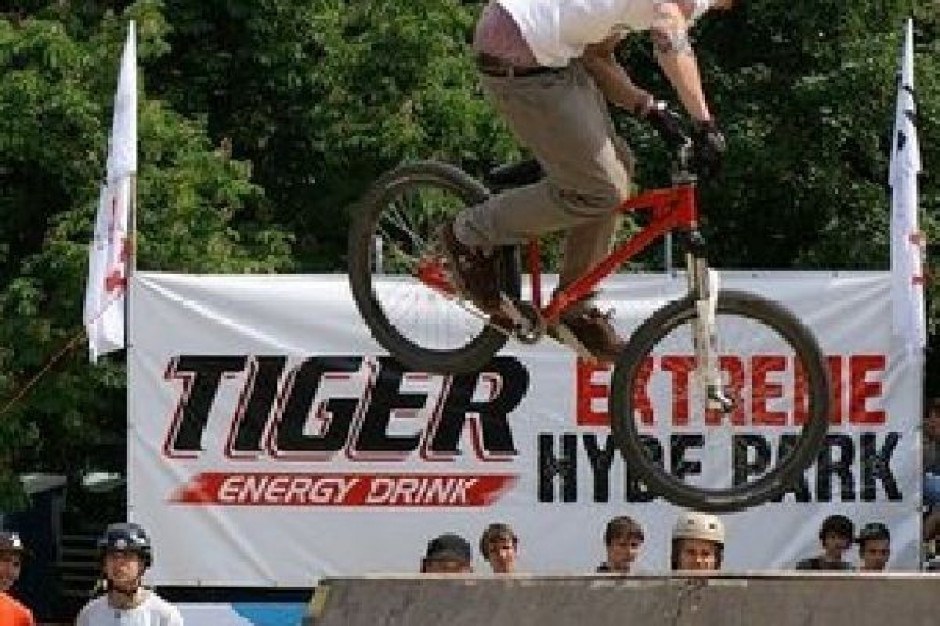 Tiger walczy o rynek napojów energetycznych poprzez Formułę 1