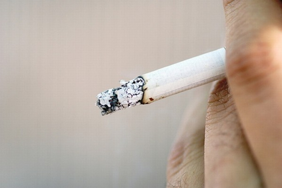 Będzie zakaz sprzedaży papierosów na lotniskach?