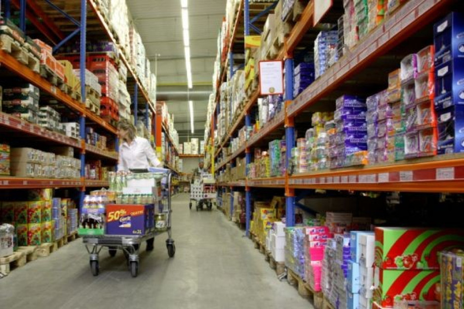 Tradis obniża ceny ponad 600 produktów w halach cash&carry