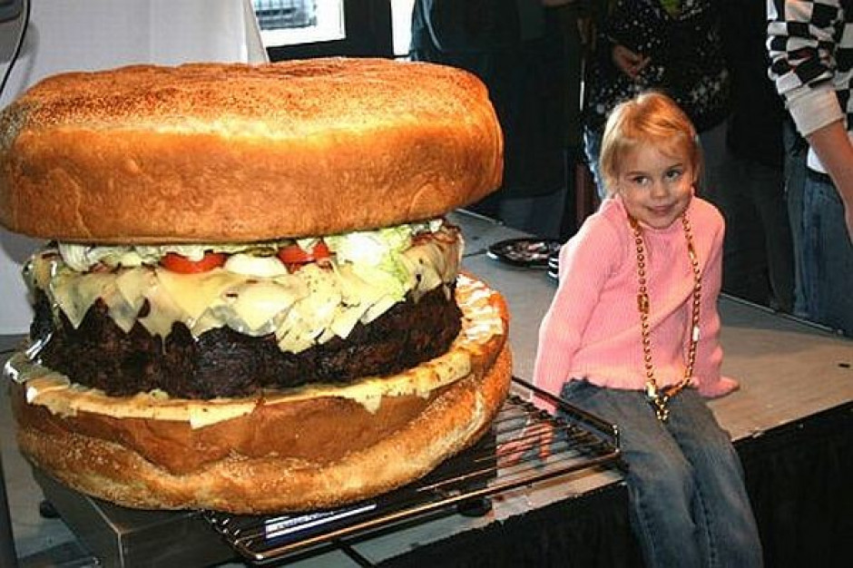 W Kalifornii przygotowano hamburgera w rozmiarze XXXXL