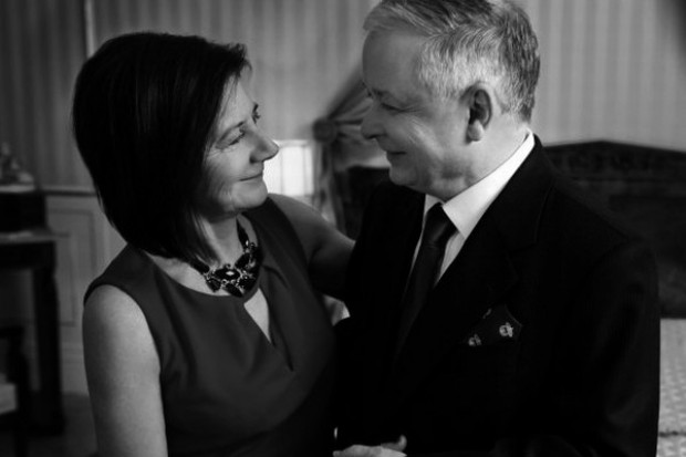 W katedrze na Wawelu ostatnie pożegnanie pary prezydenckiej