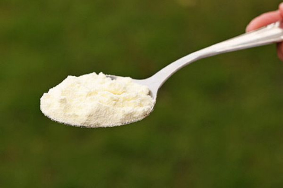 Nieznaczna korekta cen mleka na rynku światowym