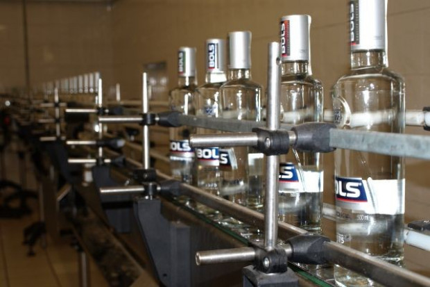 CEDC to właściciel takich marek jak Bols, Żubrówka, Absolwent czy Palace Vodka CEDC chce pozyskać 50 mln zł na spłatę pożyczek