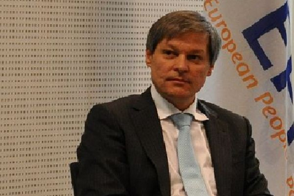 Komisarz ds. rolnictwa Dacian Ciolos: - Chwiejność cen wynika z pewnych spekulacji na rynkach finansowych, na rynkach produktów pochodnych. Komisja Europejska: Należy ograniczyć spekulację na rynkach surowców rolnych