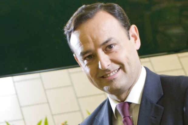 Rafael Gasset, prezes zarzÄ
du sieci Real w Polsce Prezes sieci Real o planach inwestycyjnych firmy w Polsce na 2011 r.