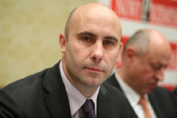 Adam Leszkiewicz, wiceminister skarbu Wiceminister skarbu: KSC analizuje pod kątem przejęć kolejne rynki