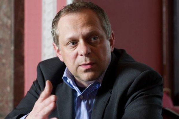 Paweł Szcześniak, dyrektor zarządzający firmy E.Wedel Dyrektor zarządzający firmy E.Wedel nt. planów inwestycyjnych Grupy Lotte