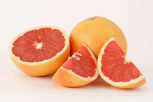 Ceny grapefruitów na rynkach hurtowych wahały się od 4,1 zł do 6,5 zł/kg Analiza portalu: Zróżnicowane ceny grapefruitów na rynkach hurtowych