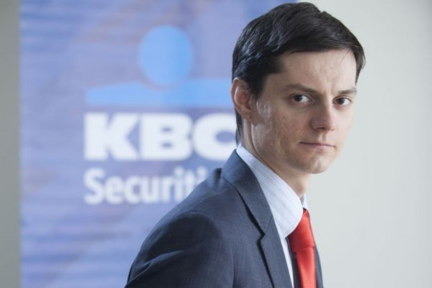 Kamil Szlaga, analityk rynku akcji KBC Securities Analityk KBC: Aby się usamodzielnić, Emperia musi szybko zwiększyć skalę działalności poprzez przejęcia