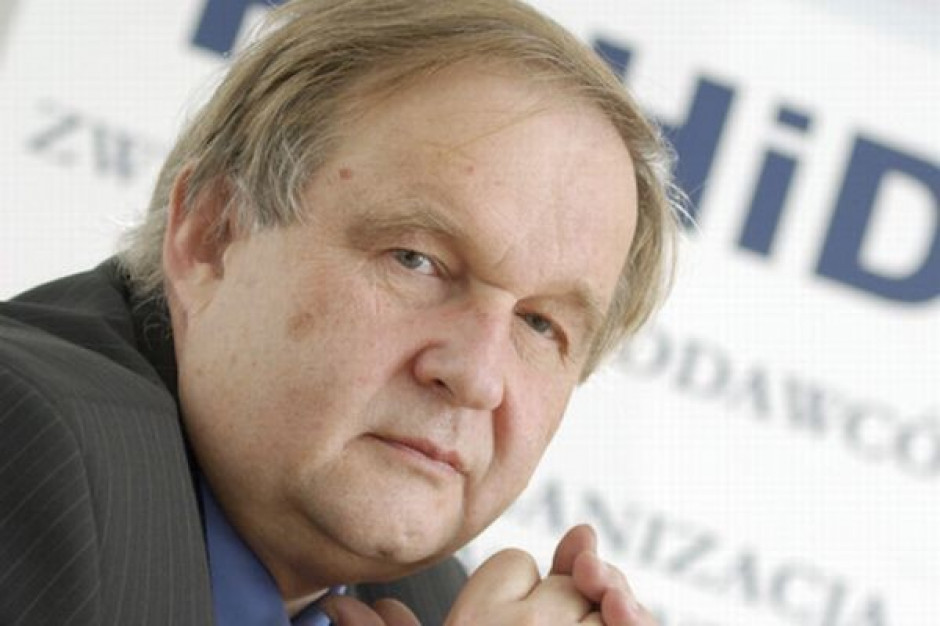 W efekcie konsolidacji, z rynku znikają firmy handlowe