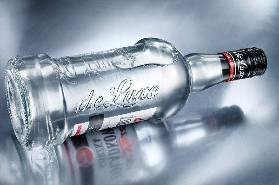 Nowa butelka Czystej de Luxe Żołądkowej Gorzkiej