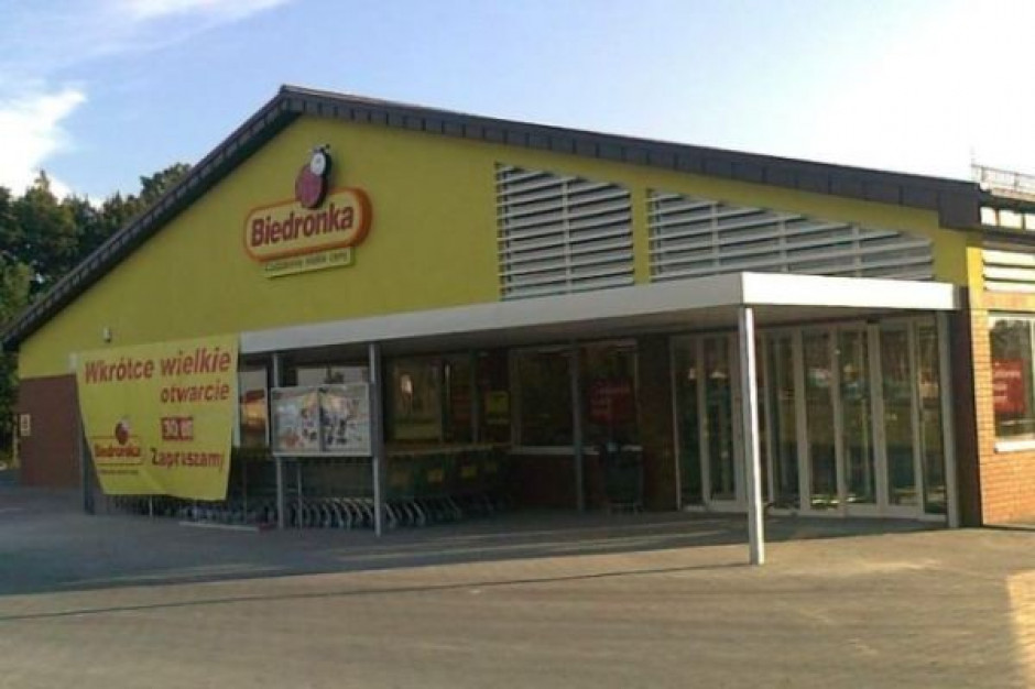 Sieć Biedronka ma już w Polsce 1700 sklepów Sieć Biedronka ma już w Polsce 1700 sklepów
