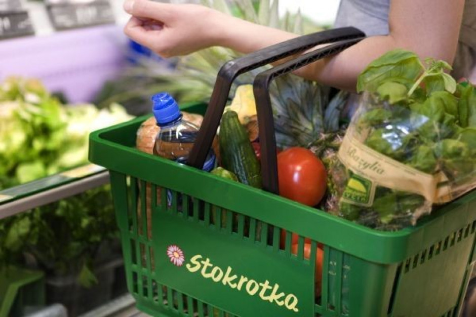 Emperia sugeruje, że minimalna cena za Stokrotki i Delimy to 900 mln zł Analitycy: Emperia może dostać za sieci Stokrotka i Delima nie 900, a jedynie ok. 500 mln zł