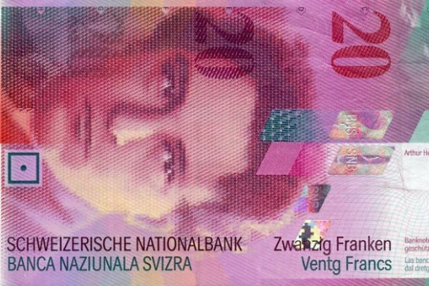 Frank szwajcarski bije kolejny rekord - 3,65 zł