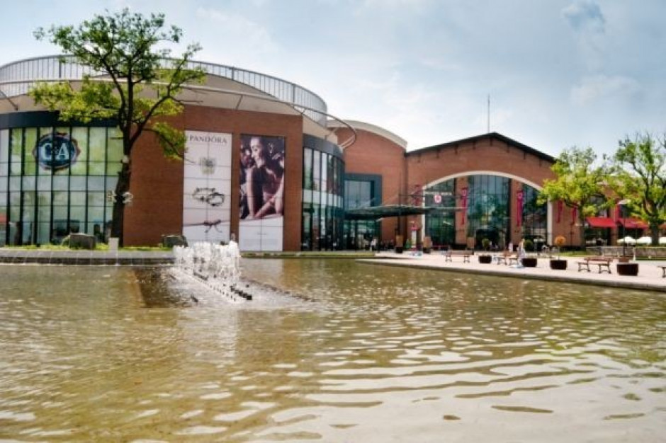 wrocławskie centrum handlowe Magnolia Park Fudndusz Blackstone kupił wrocławskie centrum handlowe Magnolia Park