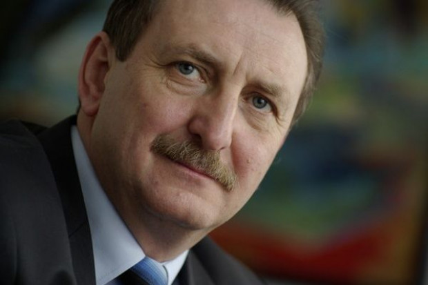 Ryszard Jaśkowski, wiceprezes Krajowego Związku Rewizyjnego Spółdzielni Spożywców Społem i prezes Krajowej Platformy Handlowej Społem Wiceprezes KZRSS Społem: Spółdzielnie odzyskują lokalizacje od Biedronki i Tesco