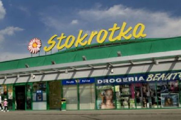 Sklep sieci Stokrotka Tesco, Carrefour, Penta, Advent i Mid Europa chcą kupić sieć Stokrotka?