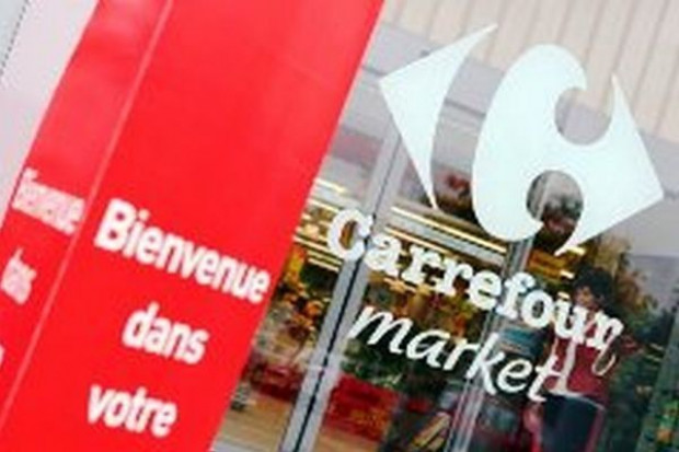 fot. carrefour.com Carrefour wszedł w transakcje zbliżeniowe
