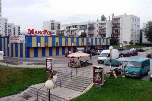 MarcPol na warszawskim Ursynowie; Fot. za ursynow.org.pl Komornik wystawia na sprzedaż akcje MarcPolu warte ponad 83 mln zł