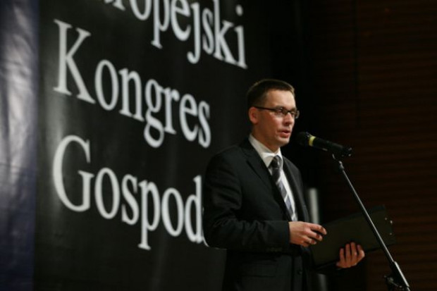 Na zdj. Wojciech Kuśpik, prezes Grupy PTWP SA. Komunikacja Europejskiego Kongresu Gospodarczego nagrodzona Złotym Spinaczem